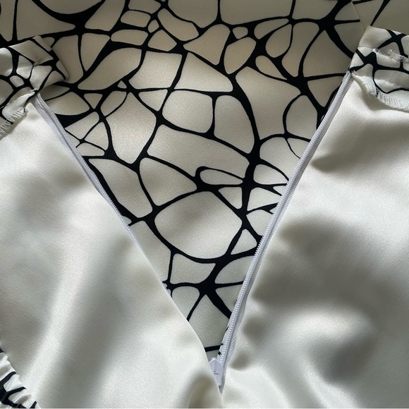 Lily & Taylor Womens Black Cream Abstract Printed Midi Skirt 16 Career Modern - Picture 9 of 11